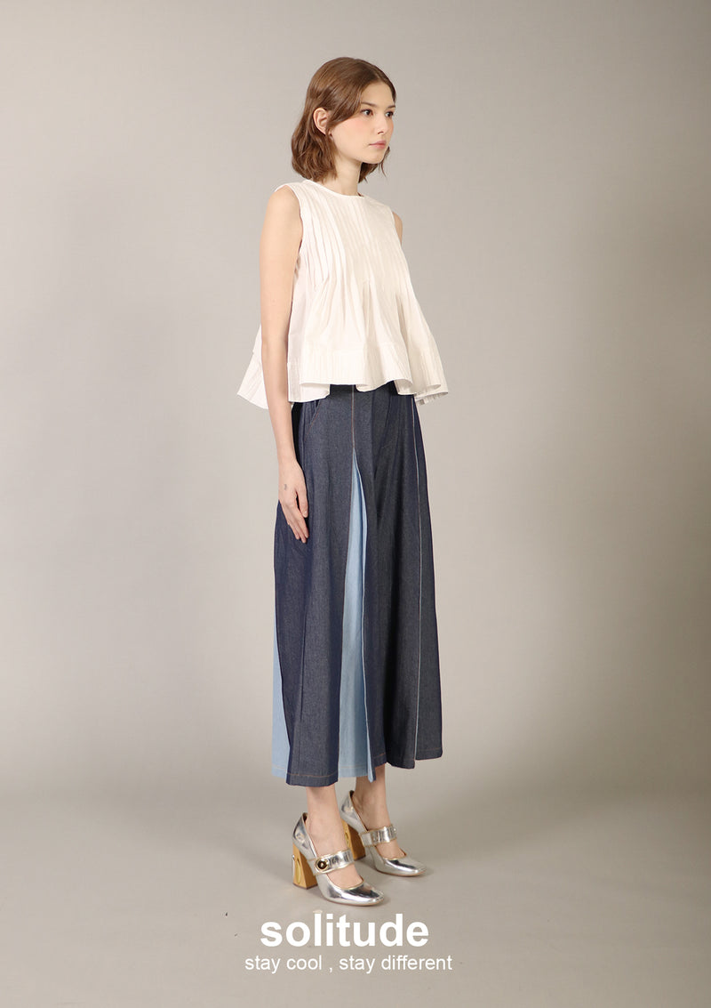 White Pleated Sleeveless Top