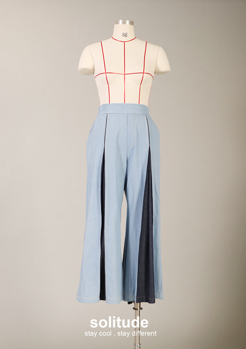 Light Washed Denims Wide Leg Pleated Pants