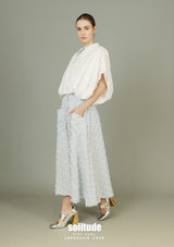 White Bubble Hem Sleeveless Shirt