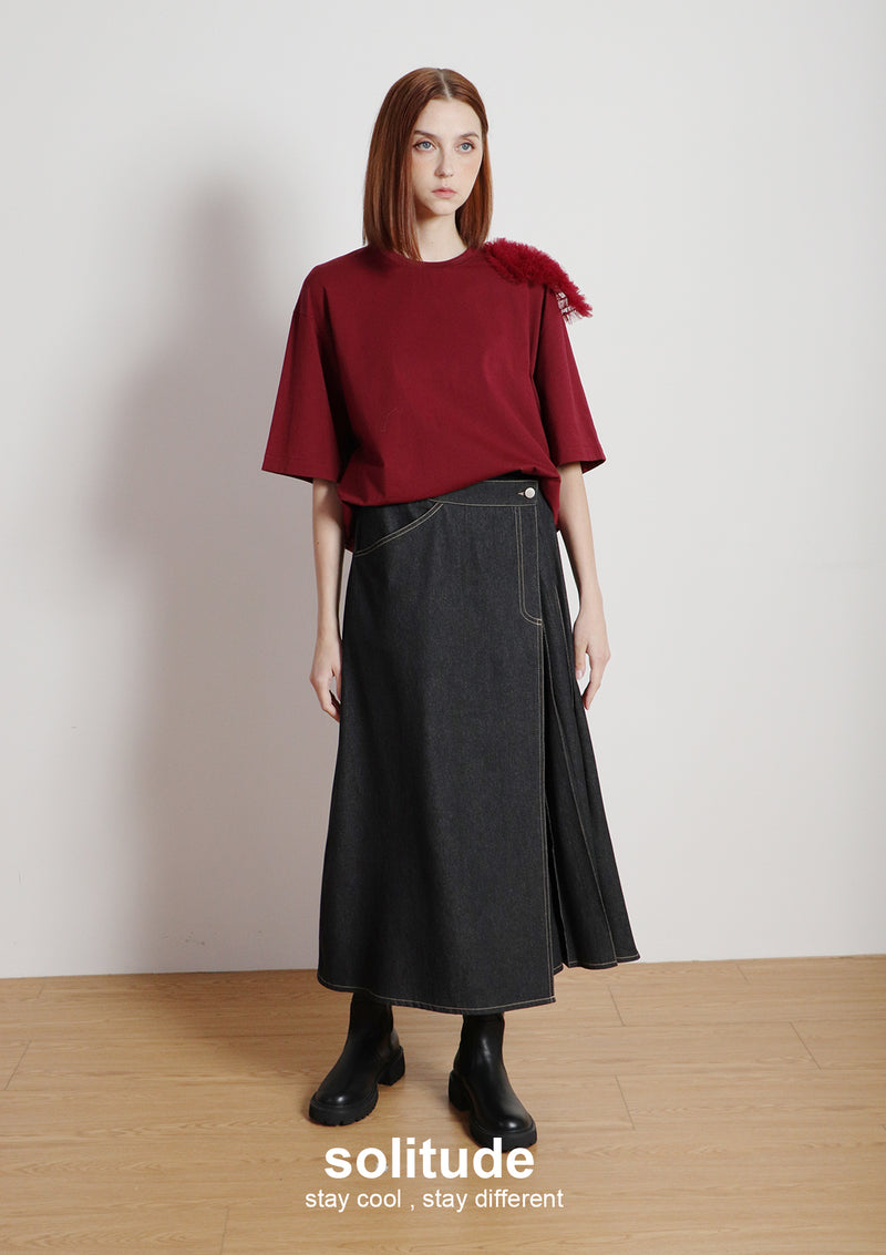 Claret Shoulder Trimes Tee