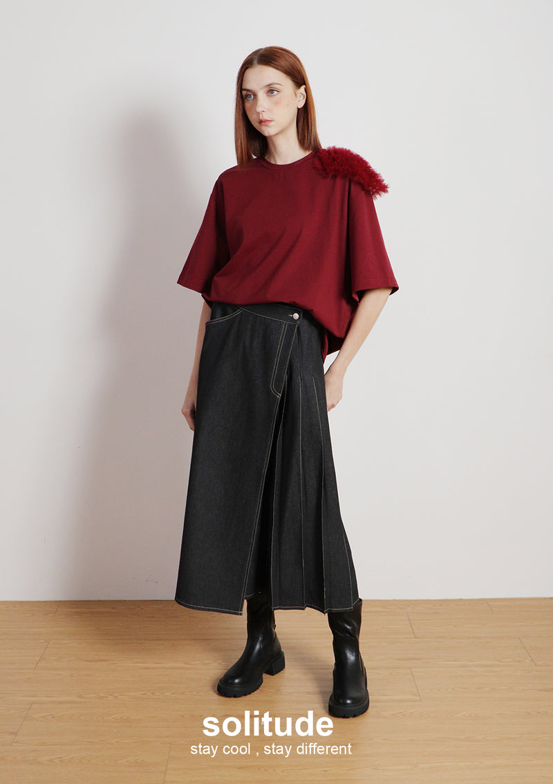 Claret Shoulder Trimes Tee