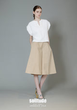 White Wide Shoulder Knitted Top
