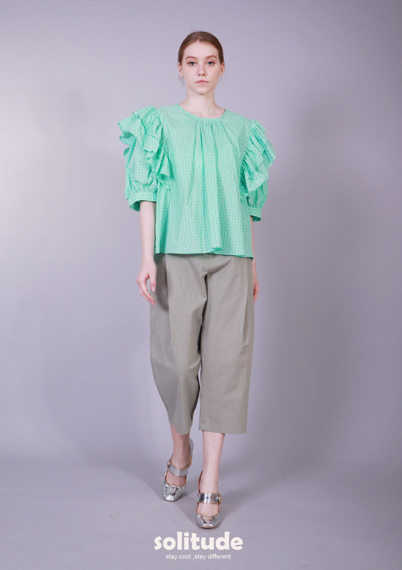RUFFLES TOP