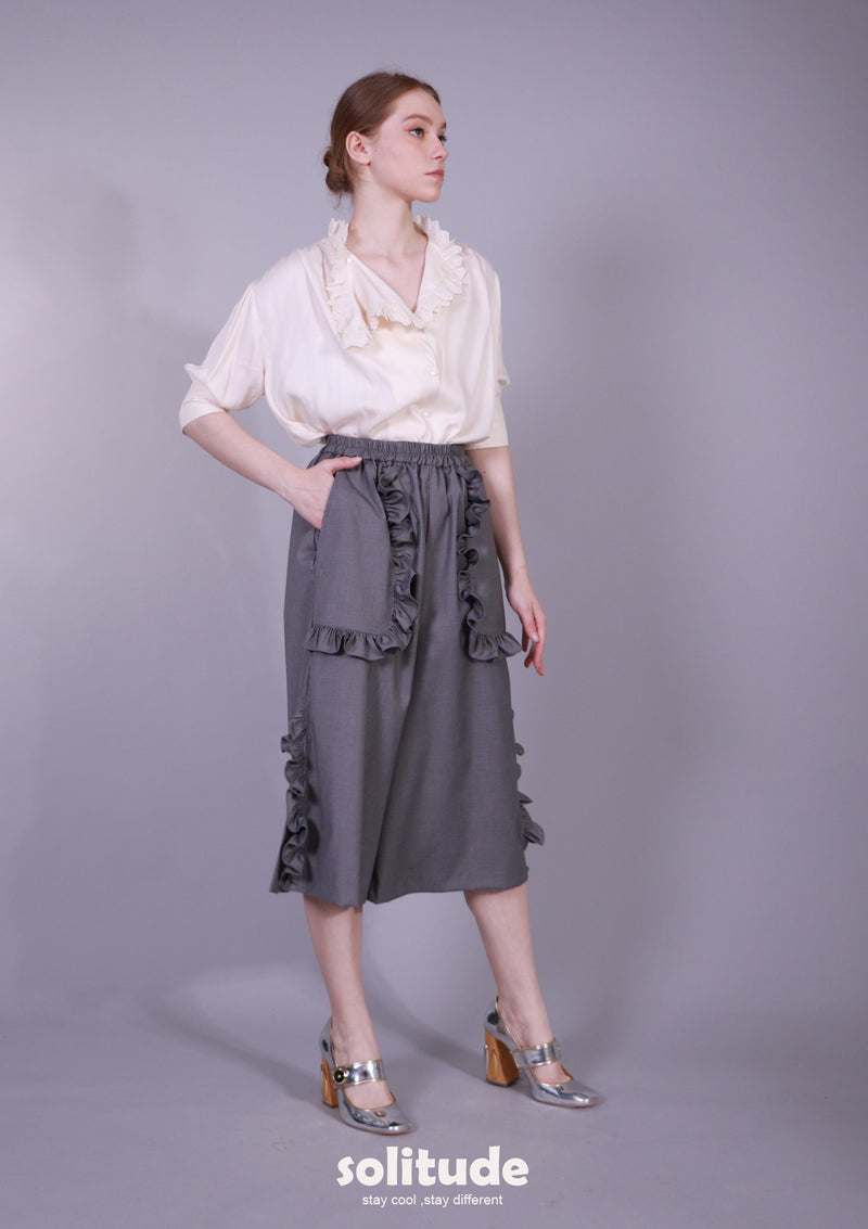 GREY RUFFLES PANTS