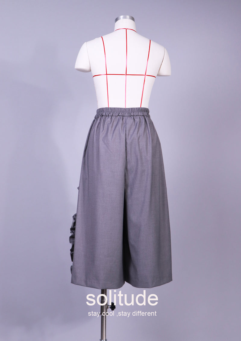 GREY RUFFLES PANTS